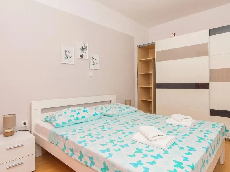 Apartments Marinko
