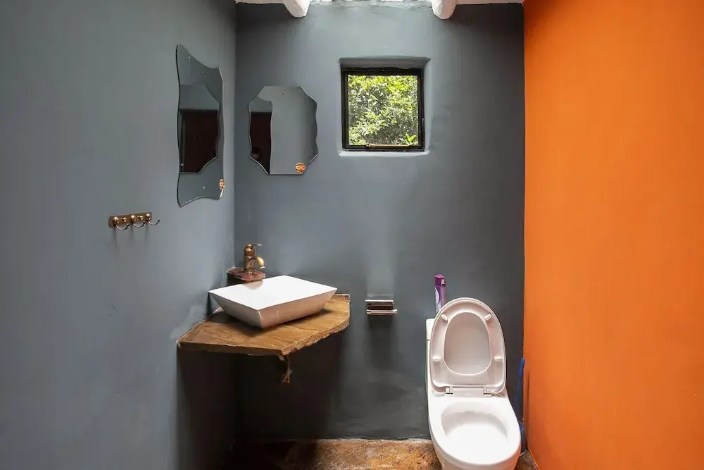 Punda Milias Lodge
