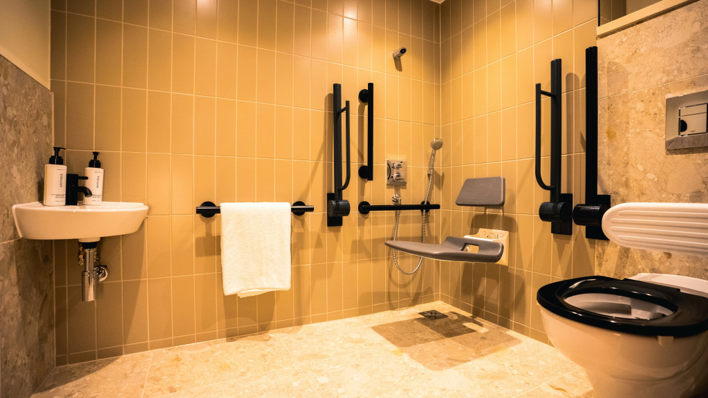 Holiday Inn London Camden Lock by IHG