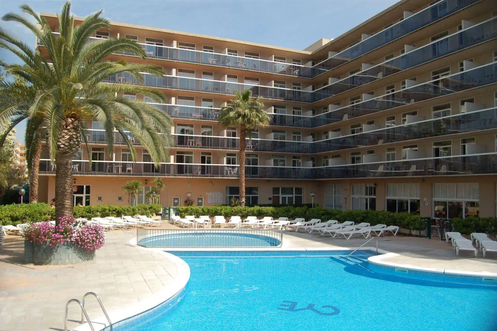 Aparthotel Cye Holiday Centre