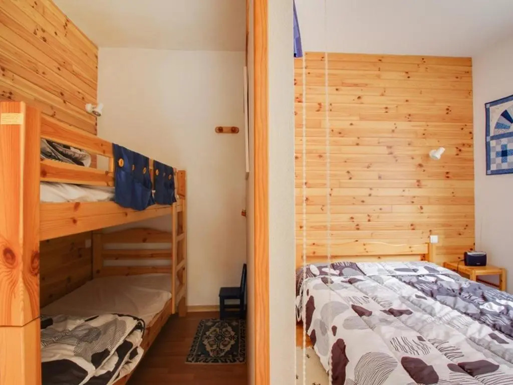 Appartement Cauterets, 2 pièces, 4 personnes - FR-1-401-66