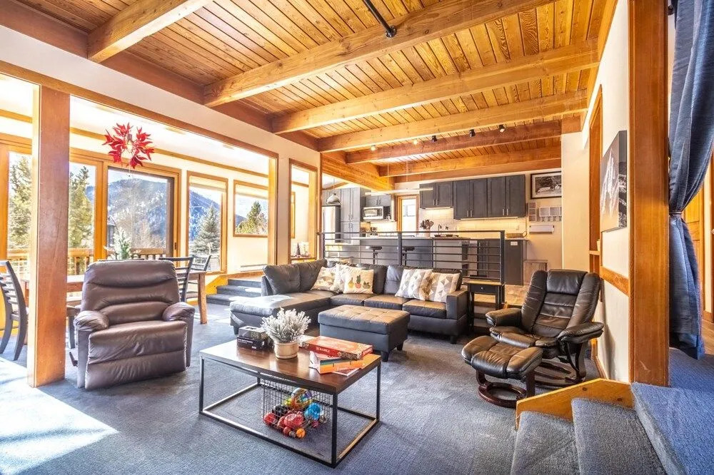 Tennis Townhome #1337 by Summit County Mountain Retreats