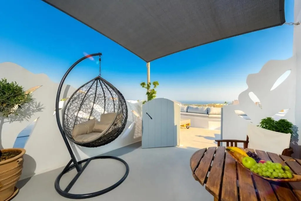 Pasithea Suites