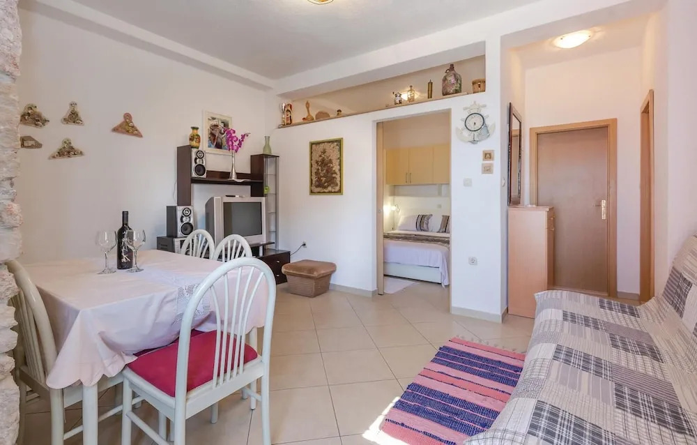 One-Bedroom Holiday Home In Podgora