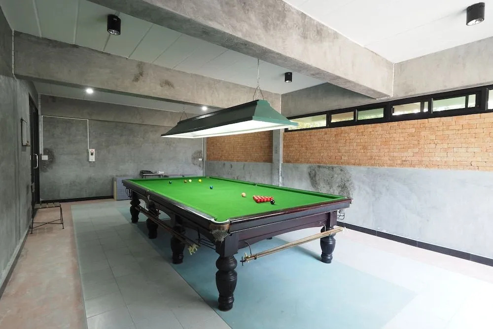 OYO 733 T Resort