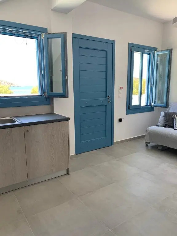 Studio on the beach, Leivadakia, Serifos