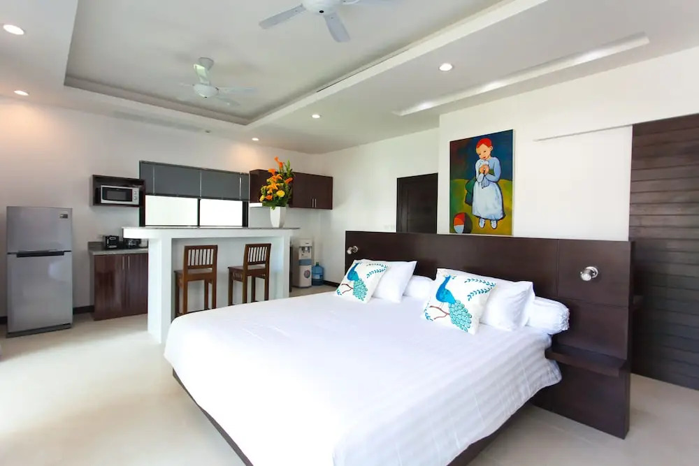 Celine Villa