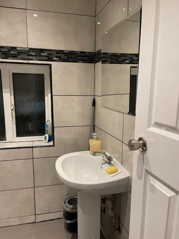 1-bed Apartment in London Archway n19 3nu