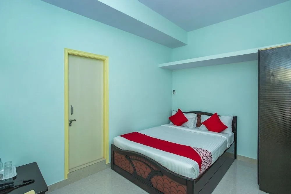 Hotel Gtv Comforts By OYO Rooms
