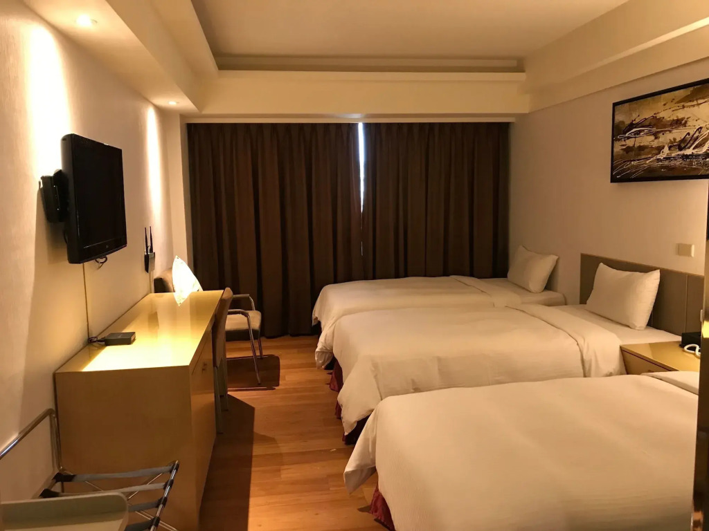 Delton Hotel