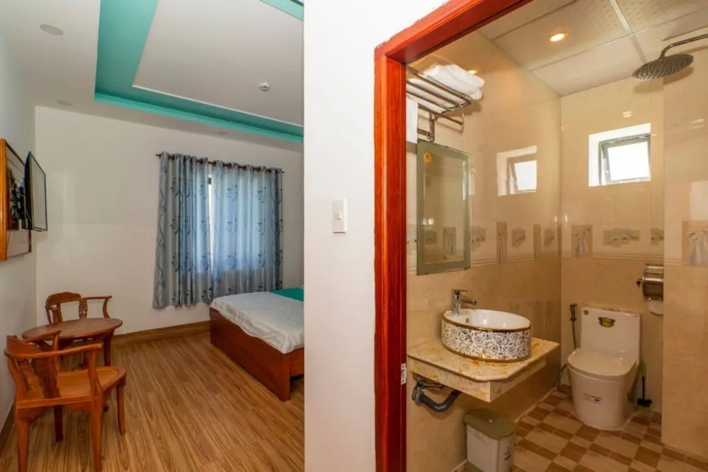 Sala Hotel
