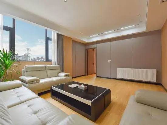 Kanas Intelligent Hotel (Liangping South High-speed Railway Station)