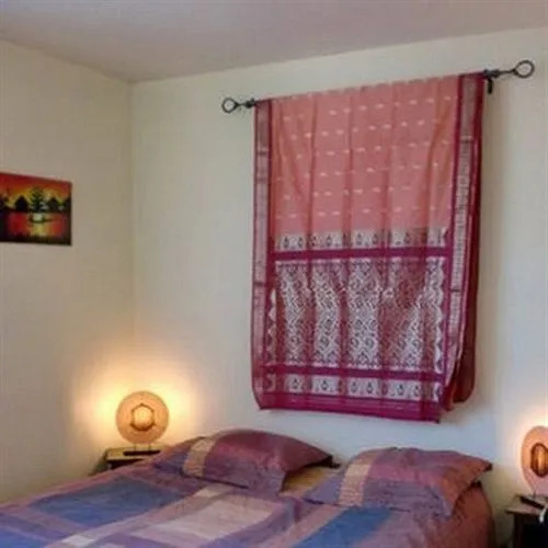 Bed And Breakfast Buttes Chaumont 2