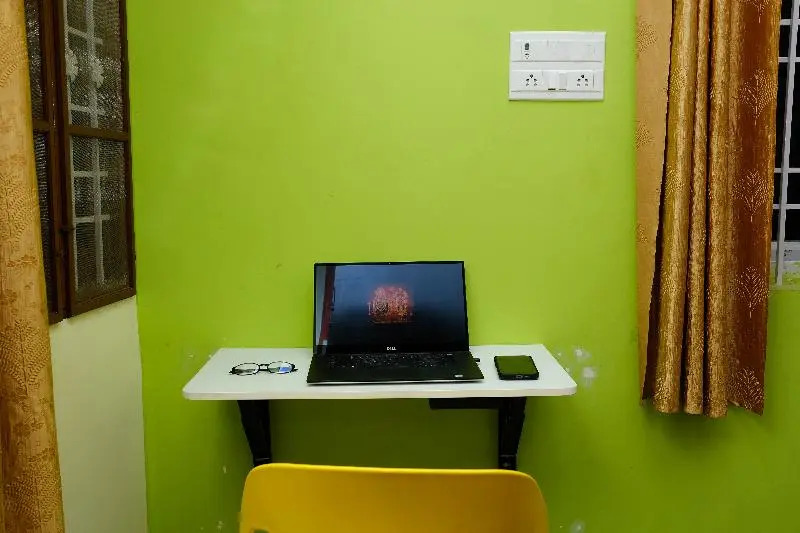 Sri Sakthi Residence