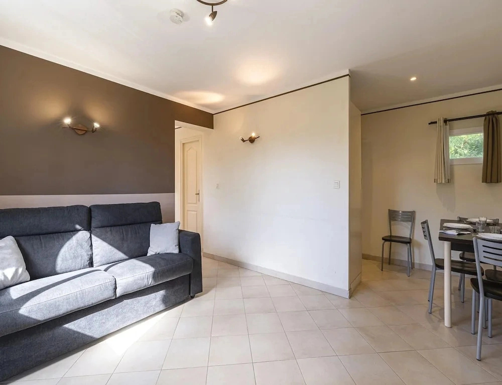 Solenzara Coastal Villa for 4