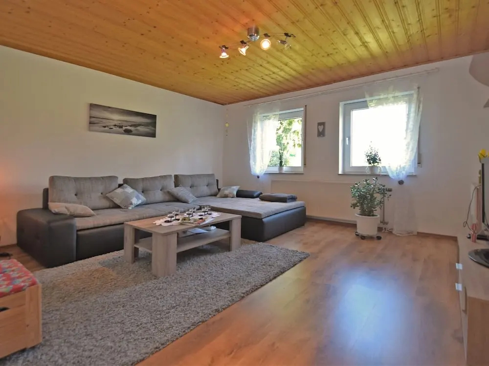 A Holiday Home for 2-4 People Near the Edge of a Wood