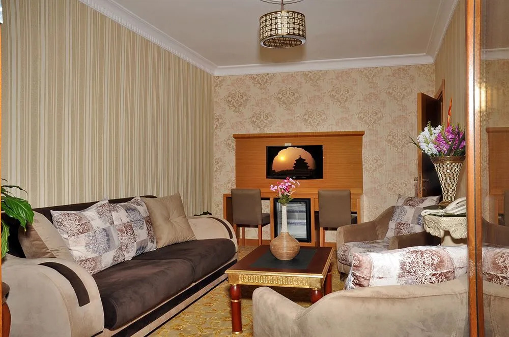 Ritamone Hotel