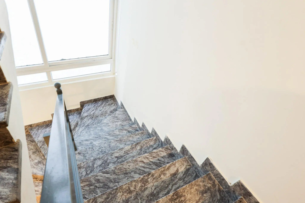 FabHotel Royal Wood Premier -Nr Domlur