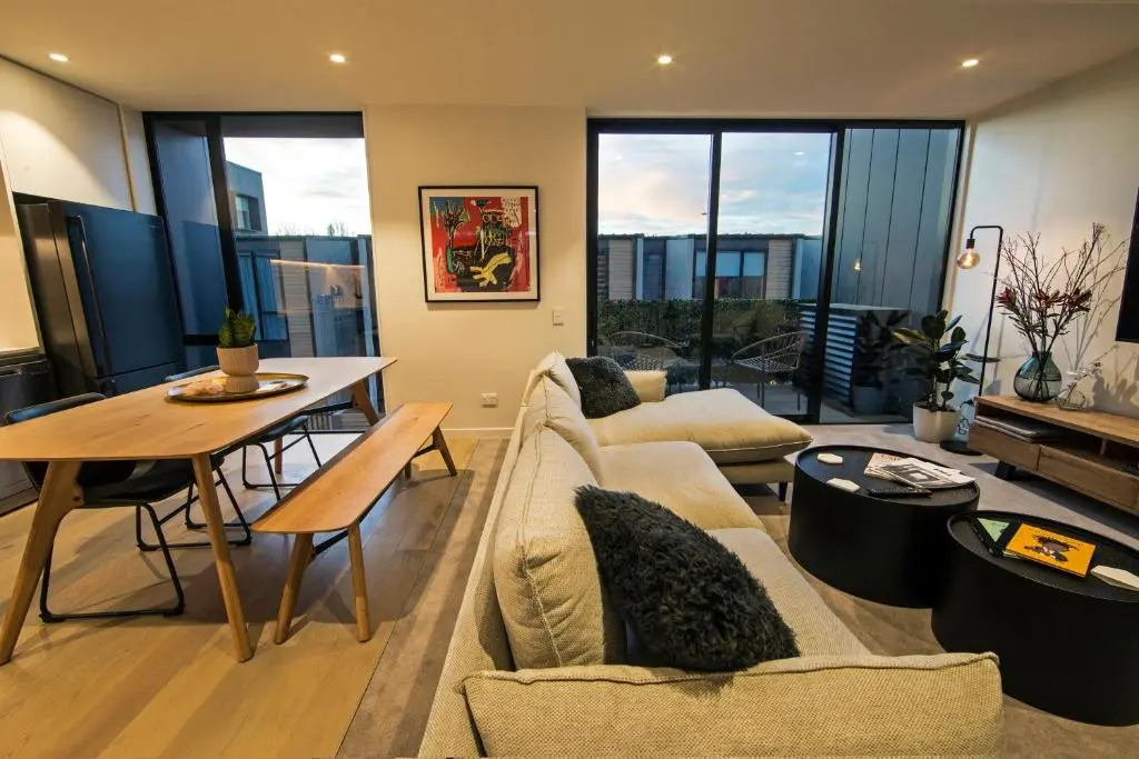 Funk in the City - Luxury Laneway Apartment
