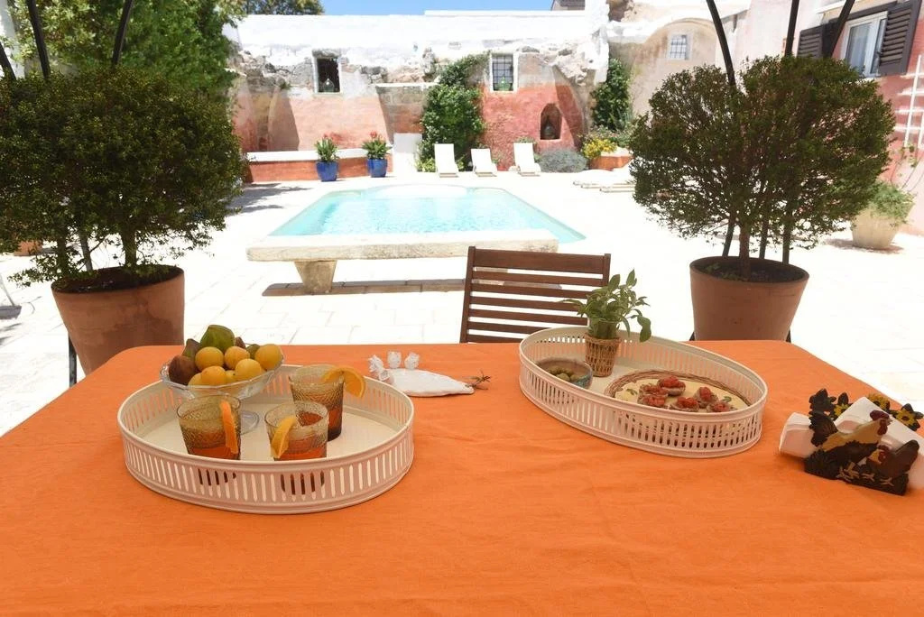 Masseria La Macchiola & Corti del Mito