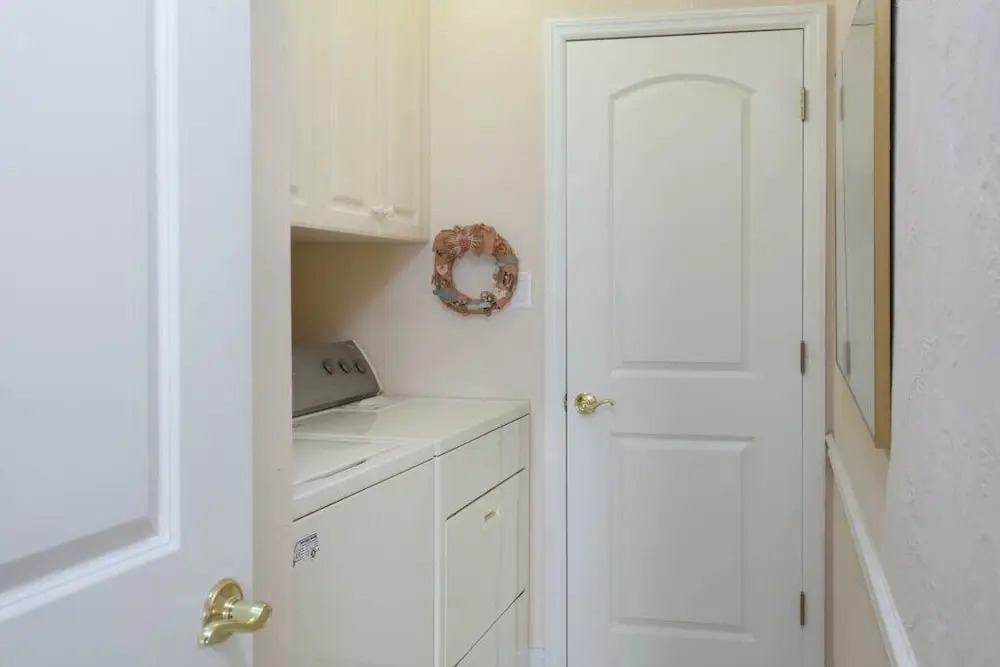 Hickory Blvd Condo #258877 2 Bedrooms 2 Bathrooms Condo