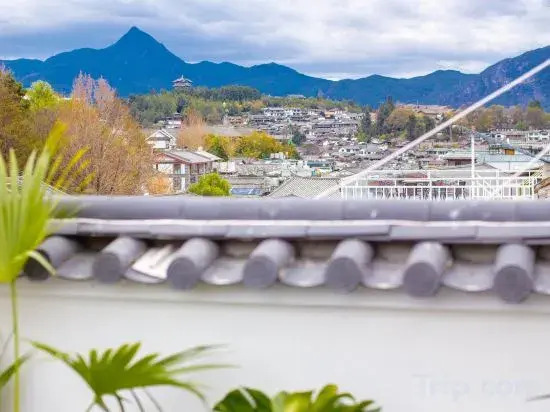 Yinian Huakai Xinian Homestay