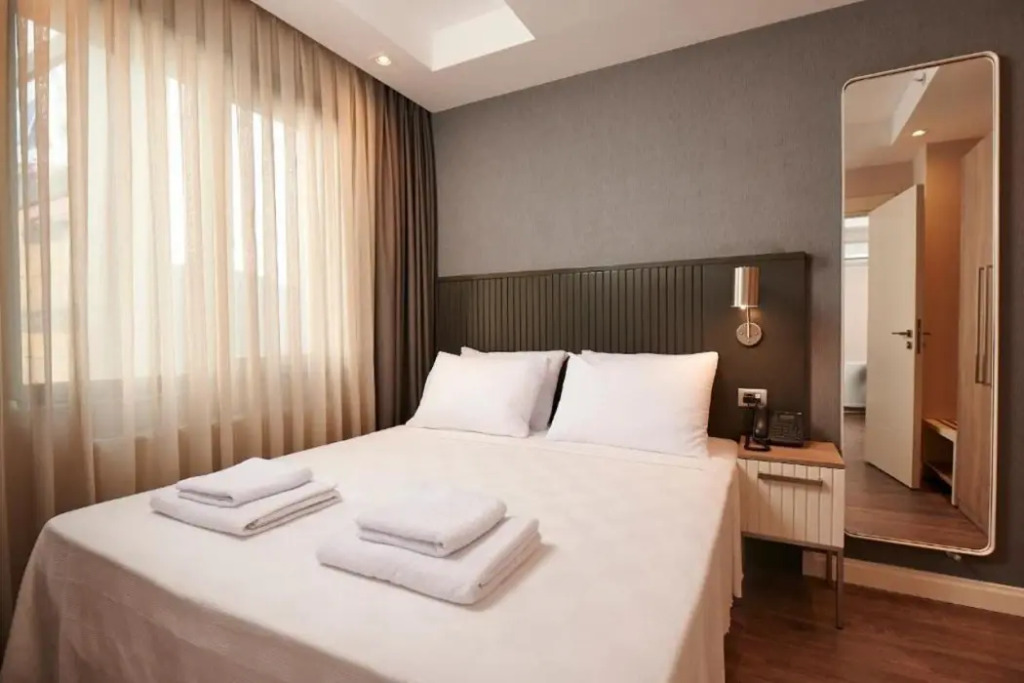 Livinton Hotel