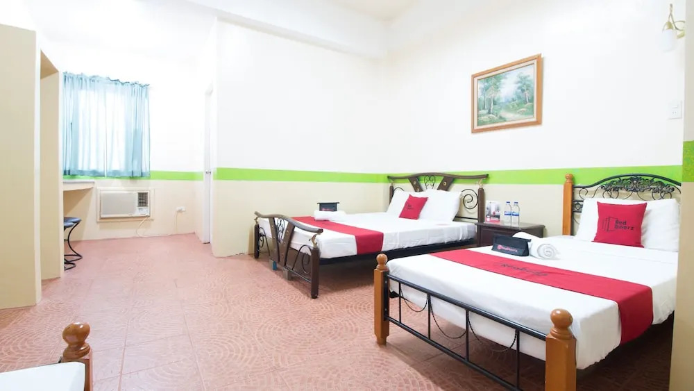 RedDoorz at Praferosa Resort Hotel Calamba
