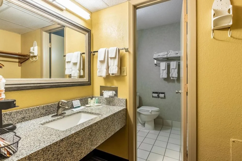 Quality Inn