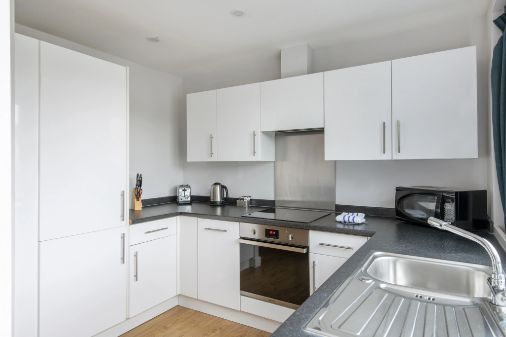 HQ Aparthotel Farnborough