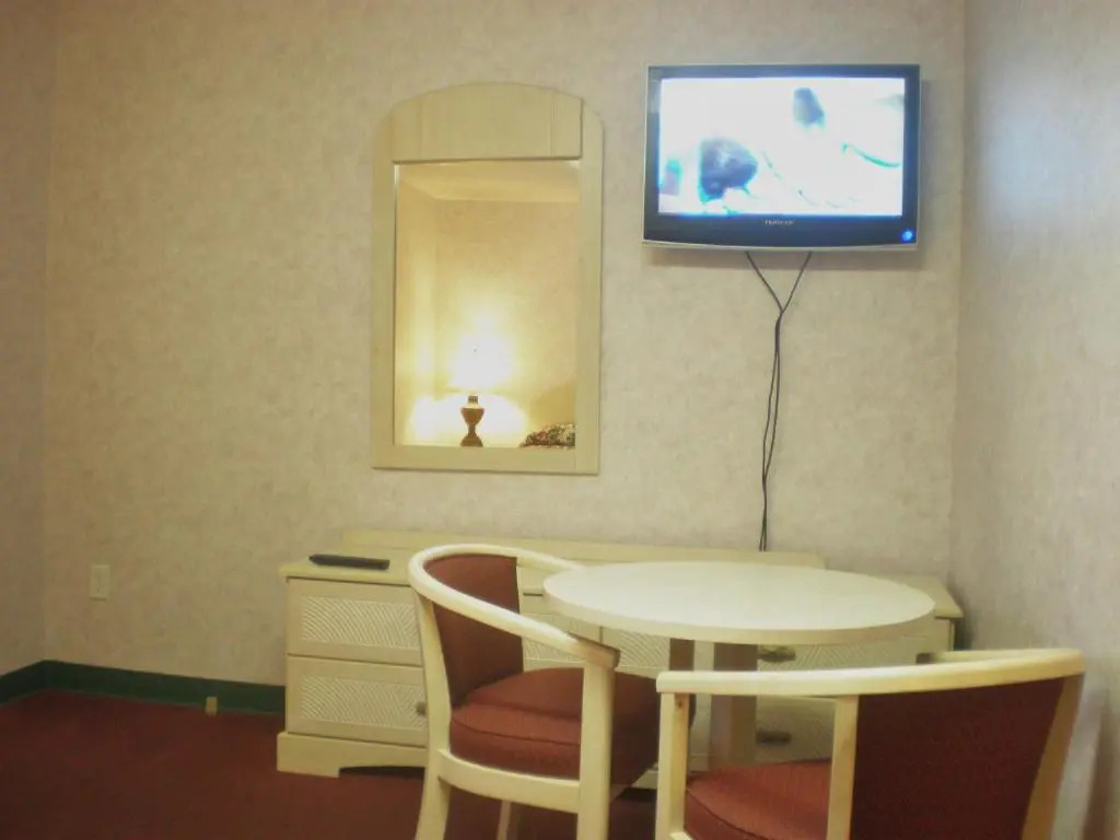 Red Carpet Inn & Suites Hammonton NJ Route-30E