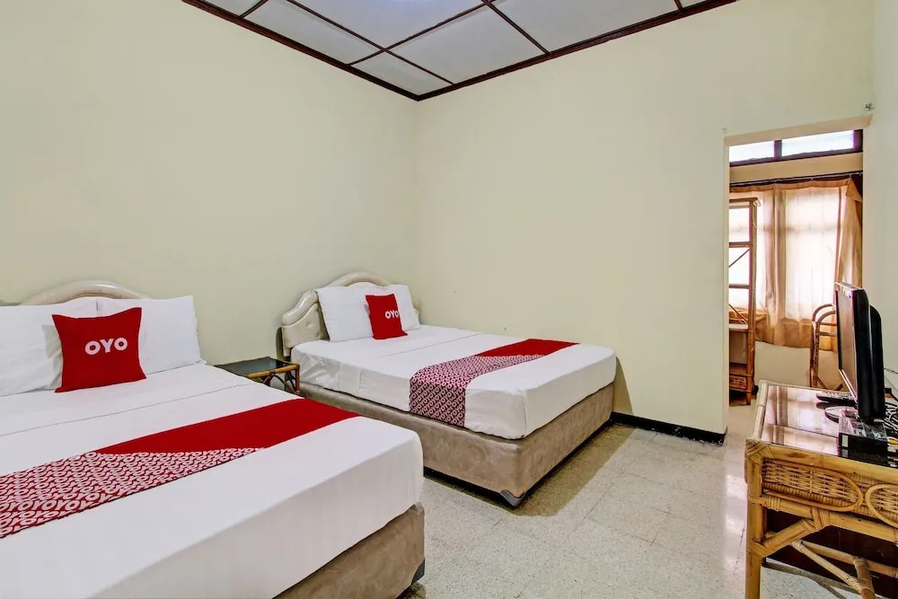 OYO 92534 Fajar Indah Guest House