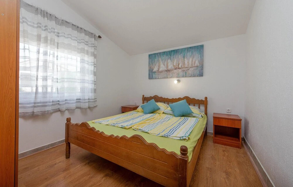 Beautiful Apartment in Vir With 2 Bedrooms and Wifi