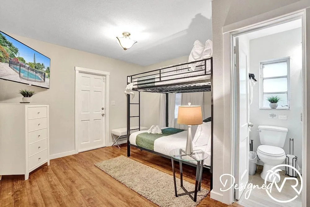 Amazing 4BR with Private Heated Pool