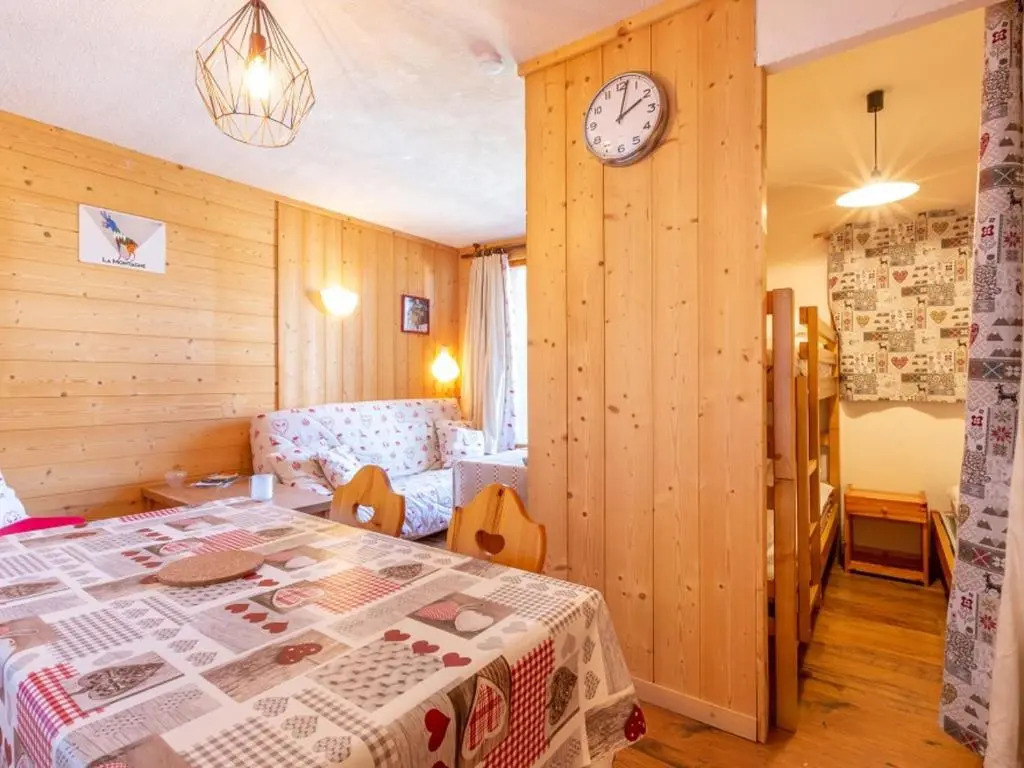 Appartement Plagne Soleil, 2 pièces, 5 personnes - FR-1-351-68