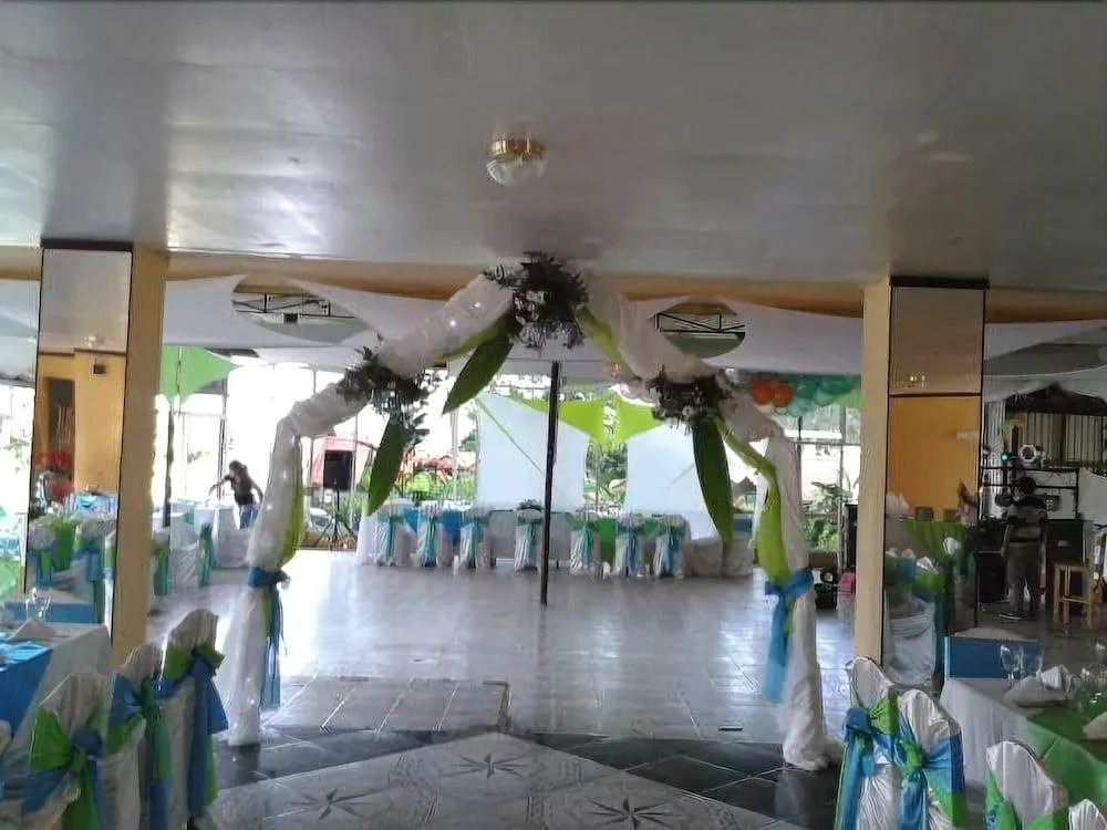 Hotel Cascada de Fuego