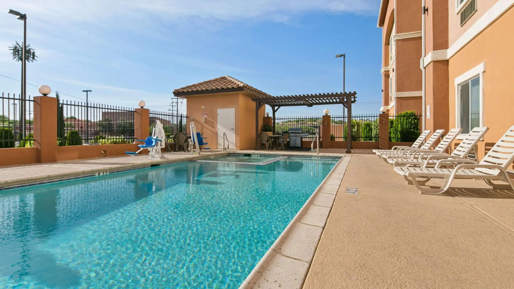 Best Western Sonora Inn & Suites