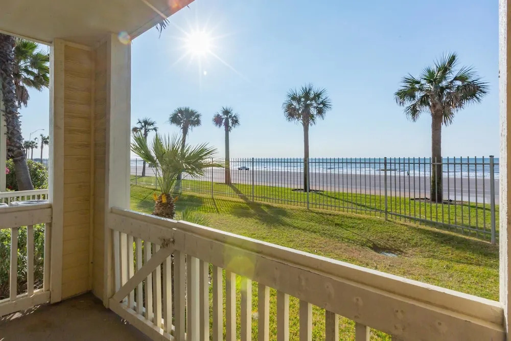 Dawn Condominiums - The Perfect Dawn