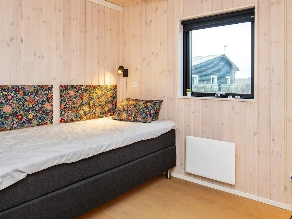 5 Star Holiday Home in Lokken