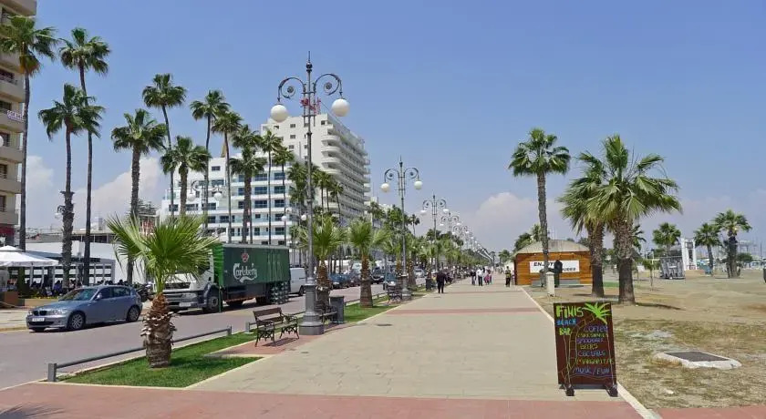 Lamanco Court City Centre Apartment