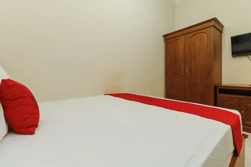 RedDoorz @ Felicia Residence Manahan Surakarta