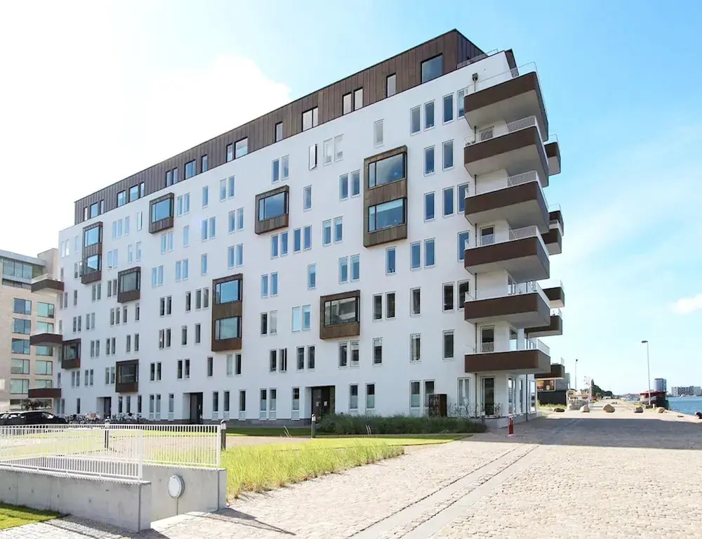 Beachside Stay with Views