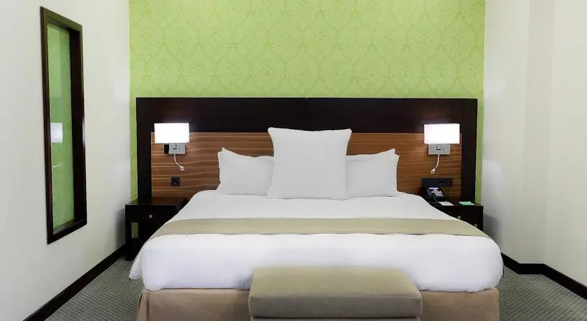 Corp Executive Hotel