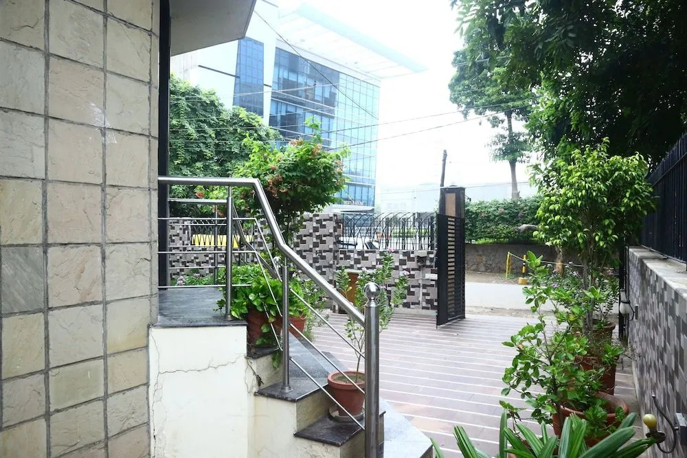 Smart Inn-1