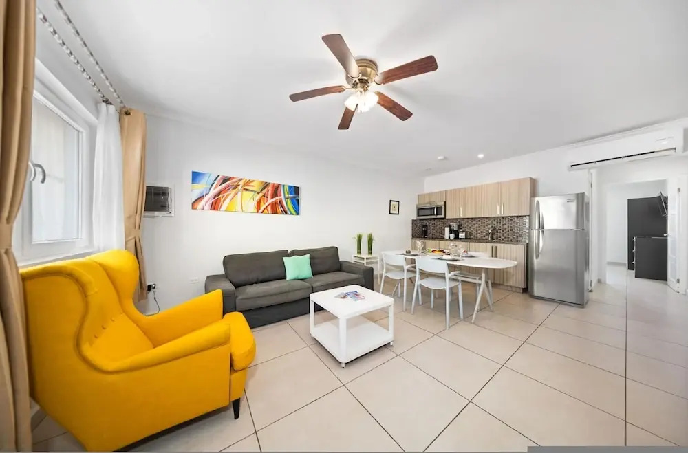 Lovely 1br1ba Condo Walk to Beach Pool BBQ
