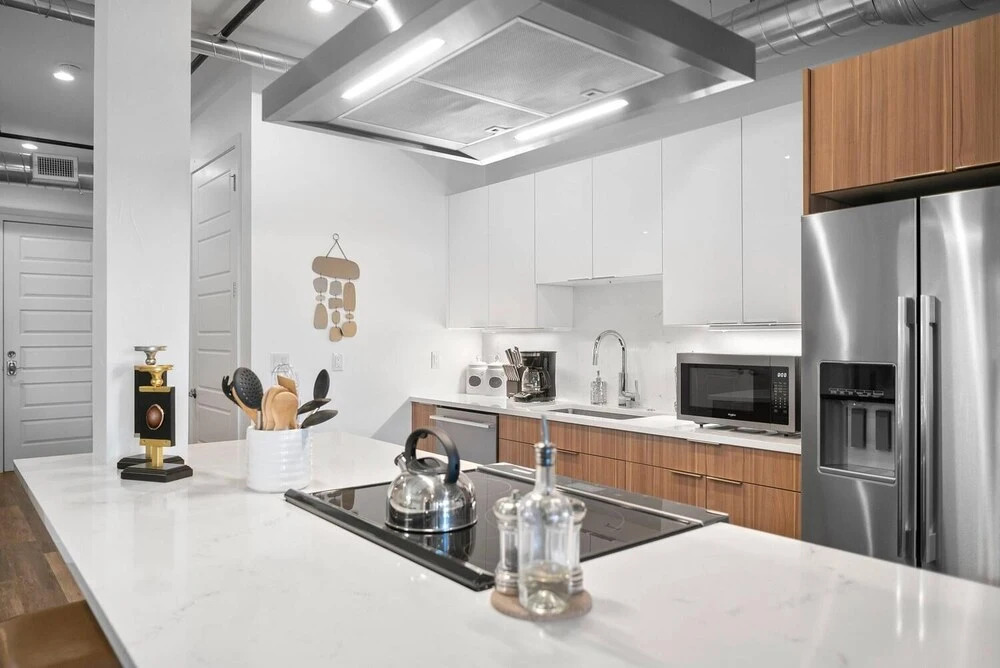 Rino Art Lofts - Stunning Colorful Modern Design
