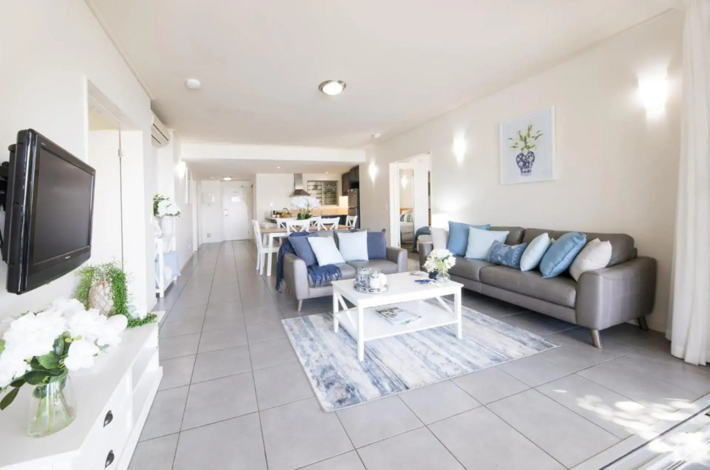 Coastal Charm On Airlie