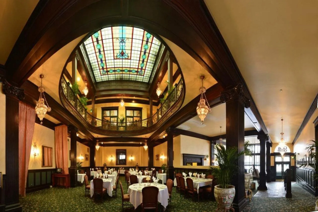 Geiser Grand Hotel