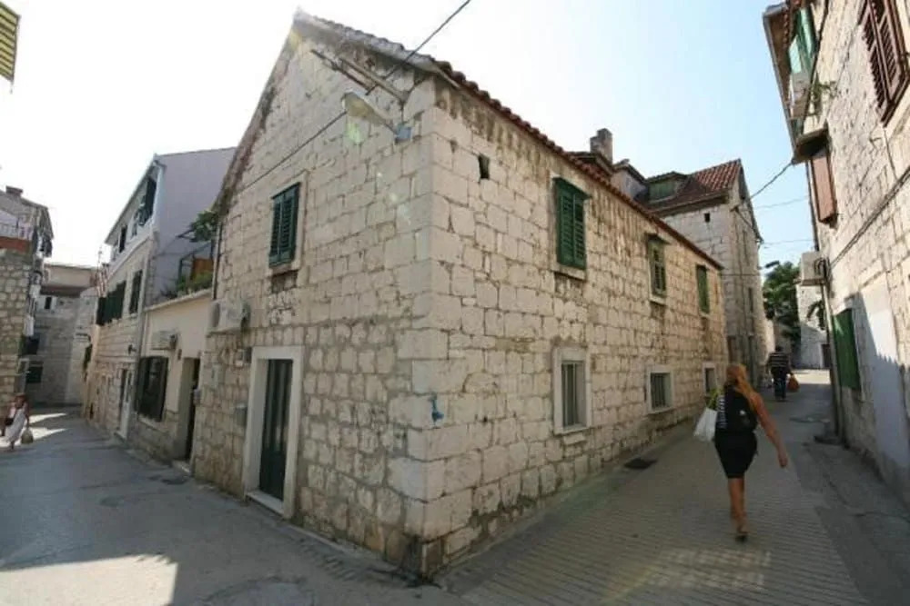 Apartment Dujas