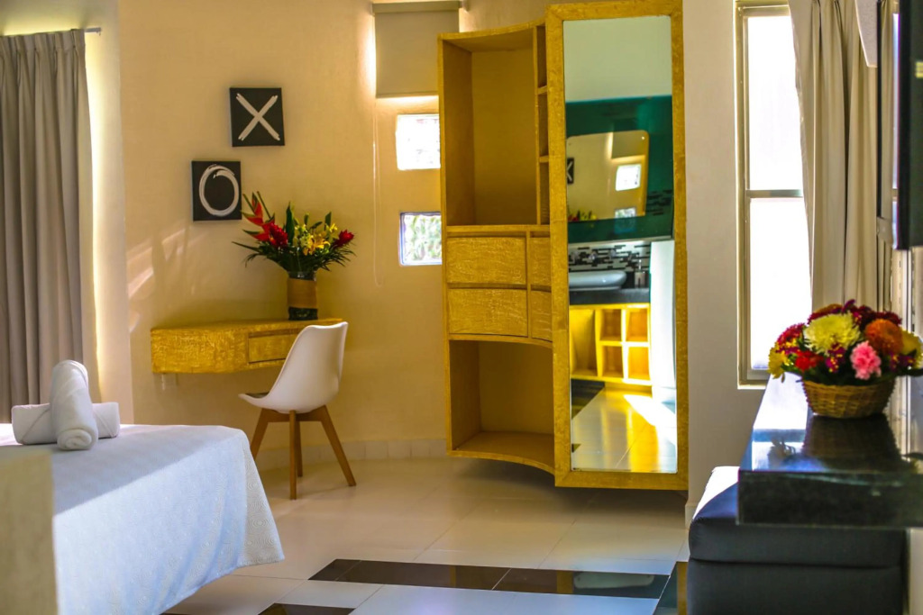 Casa Kaoba Hotel & Suites